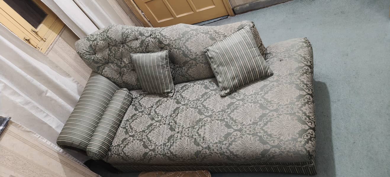 sofa set/7 seater sofa set /Dewan/centre table/elegant 5