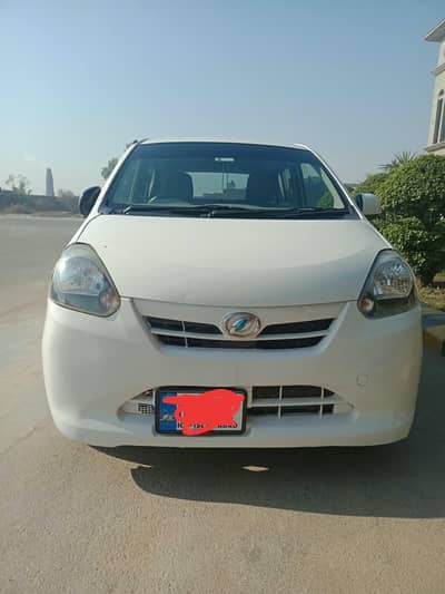 Daihatsu Mira 2015