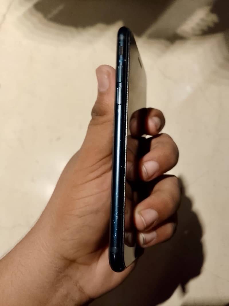 Apple iPhone SE 1