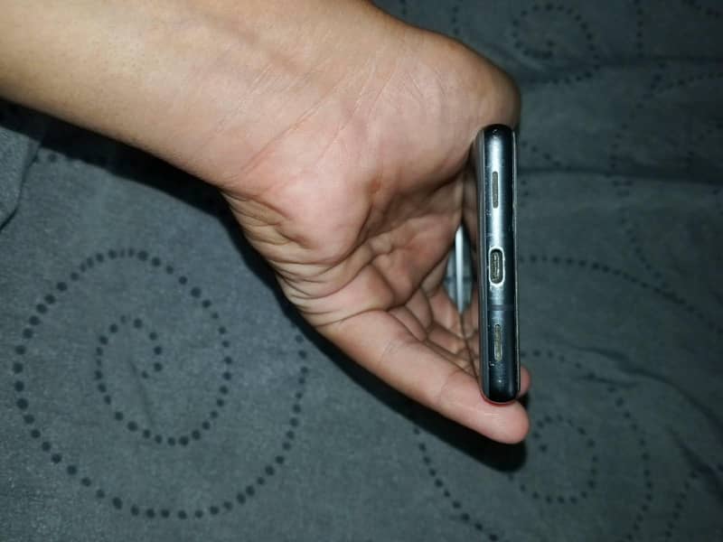 Google Pixel 7a 5
