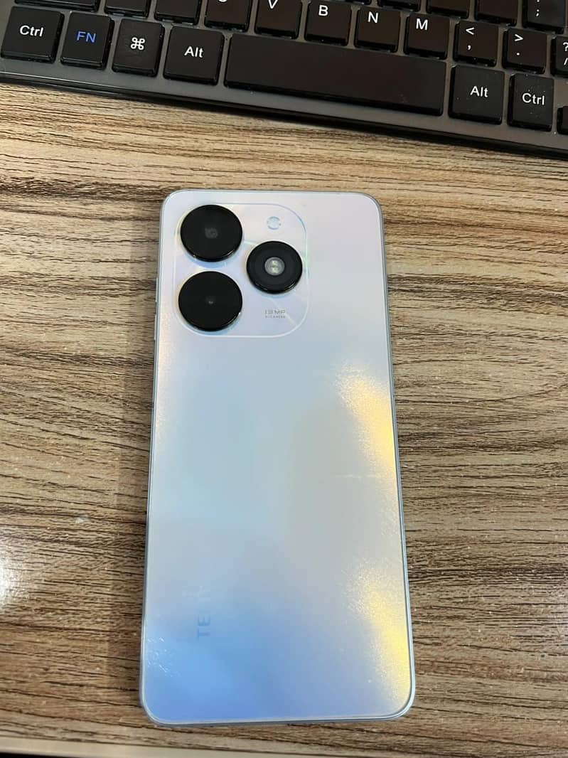 Tecno Spark Go 0
