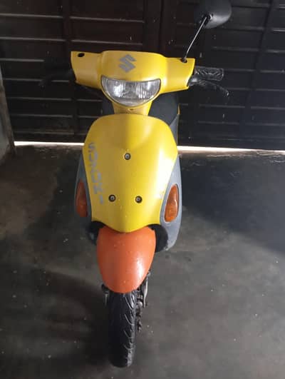 Suzuki scooty