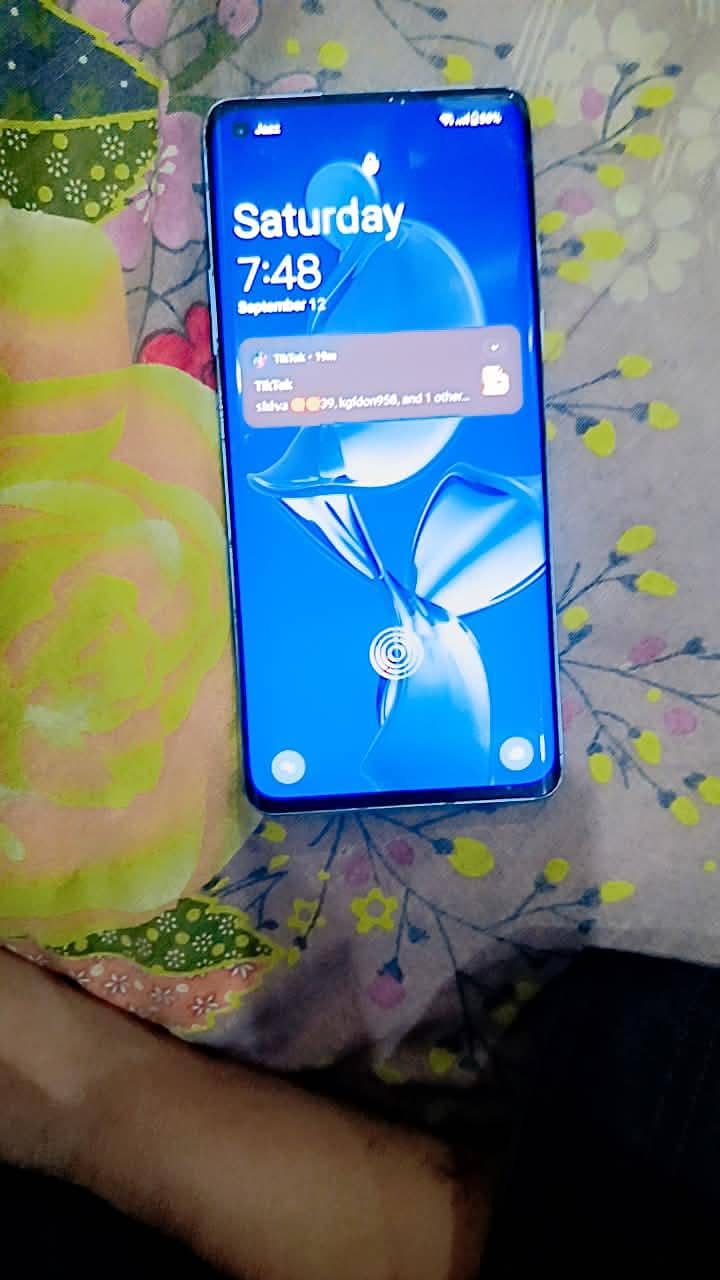One Plus 8 6