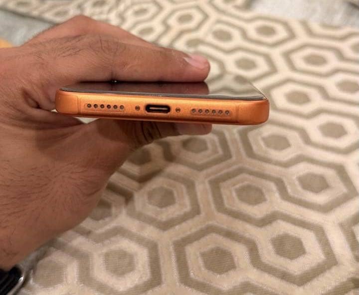 Apple iPhone 17 Pro Max 7