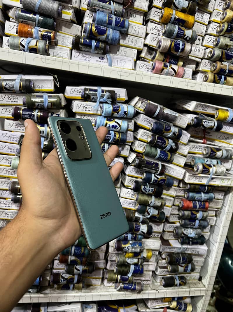 Infinix Zero 30 1
