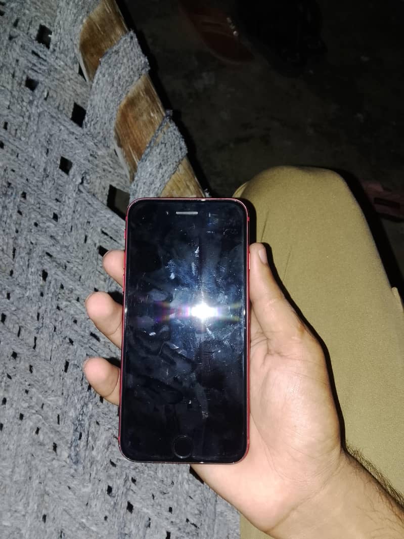 Apple iPhone 8 0