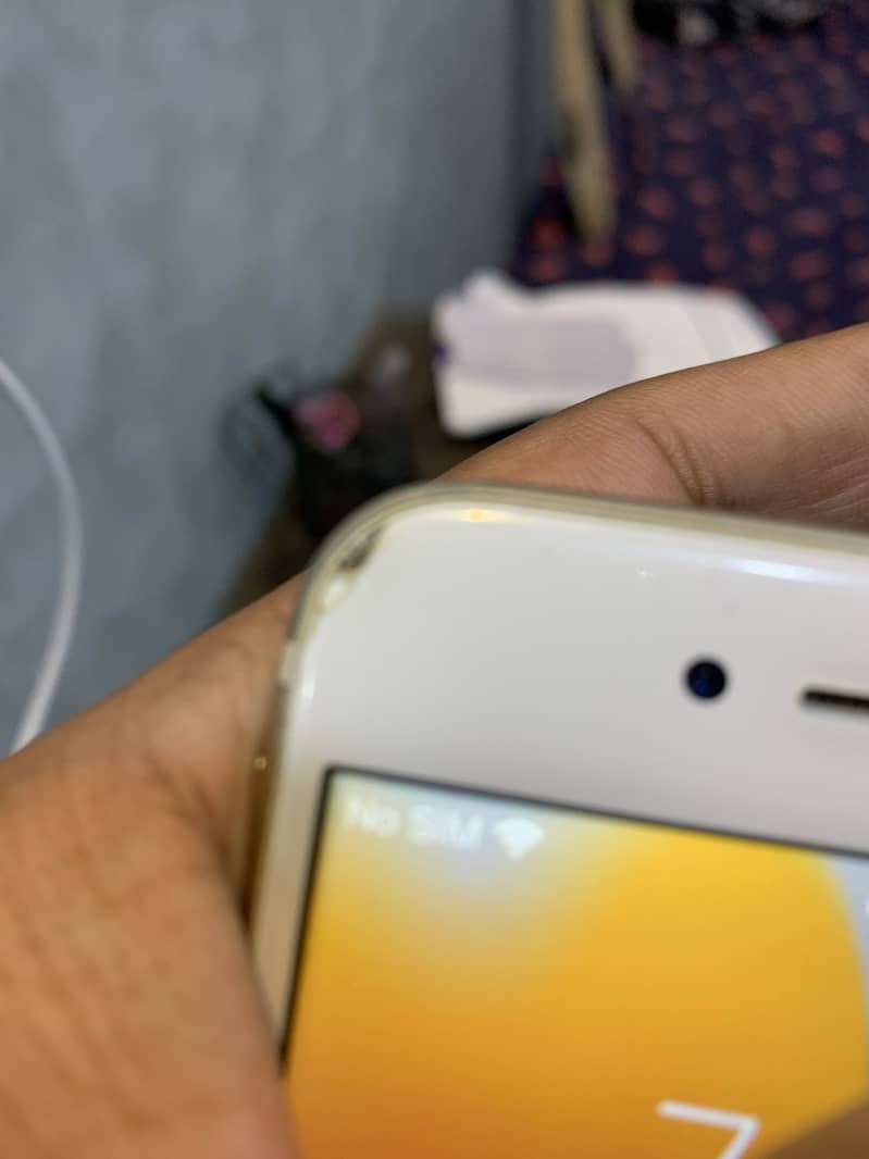 Apple iPhone 7 Plus 3