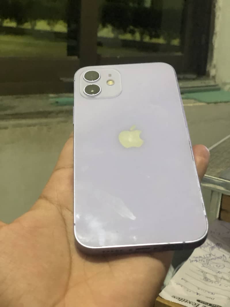 Apple iPhone 12 0