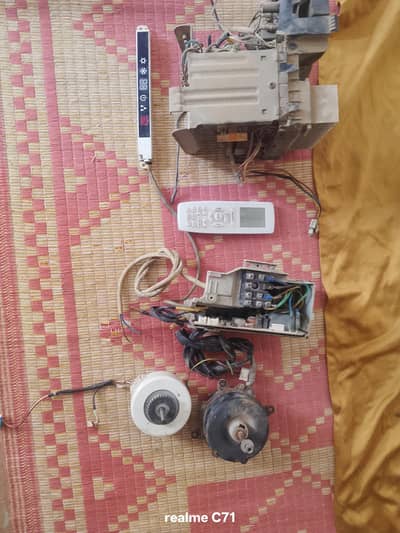 Gree G 10 inverter AC 1 ton