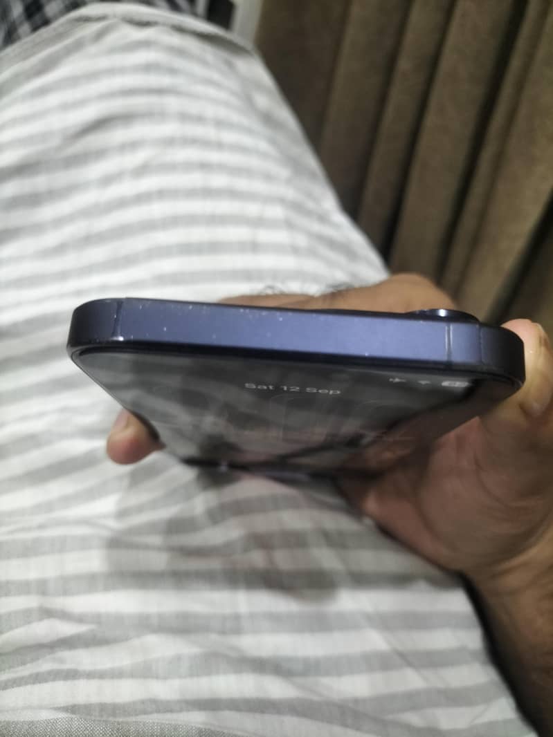 Apple iPhone 15 Pro Max 3
