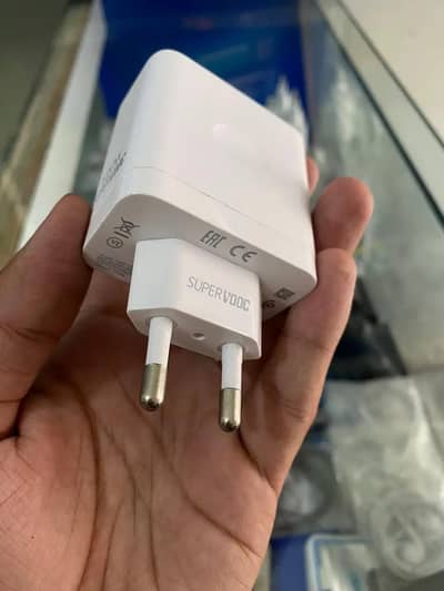 120W SUPERVOOC FAST charger with Type-C Cable