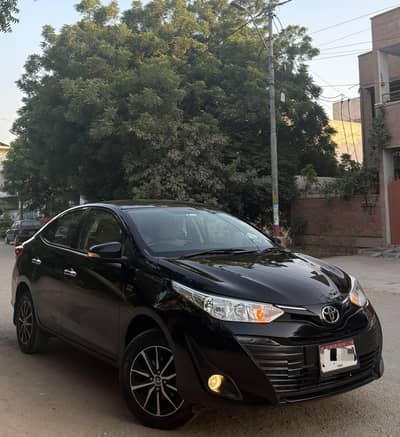 Toyota Yaris 2021 Ativ X 1.5 push start Full Geniune.