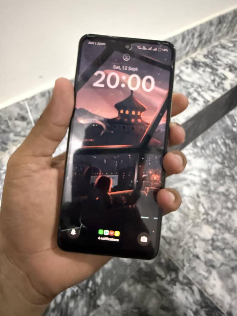 Realme C75 0