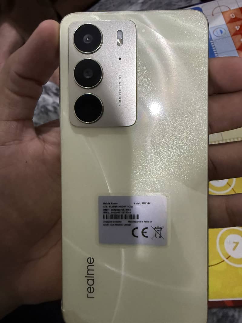 Realme C75 1