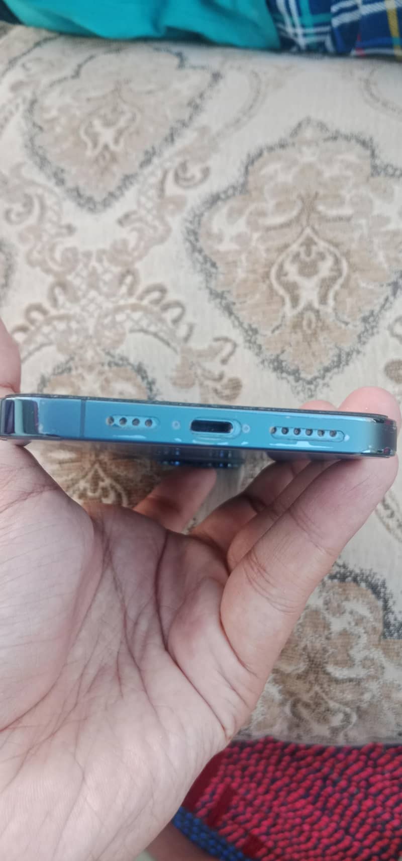 Apple iPhone 12 Pro Max 4