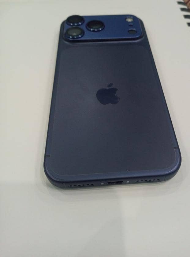 iphone 17 pro max 7