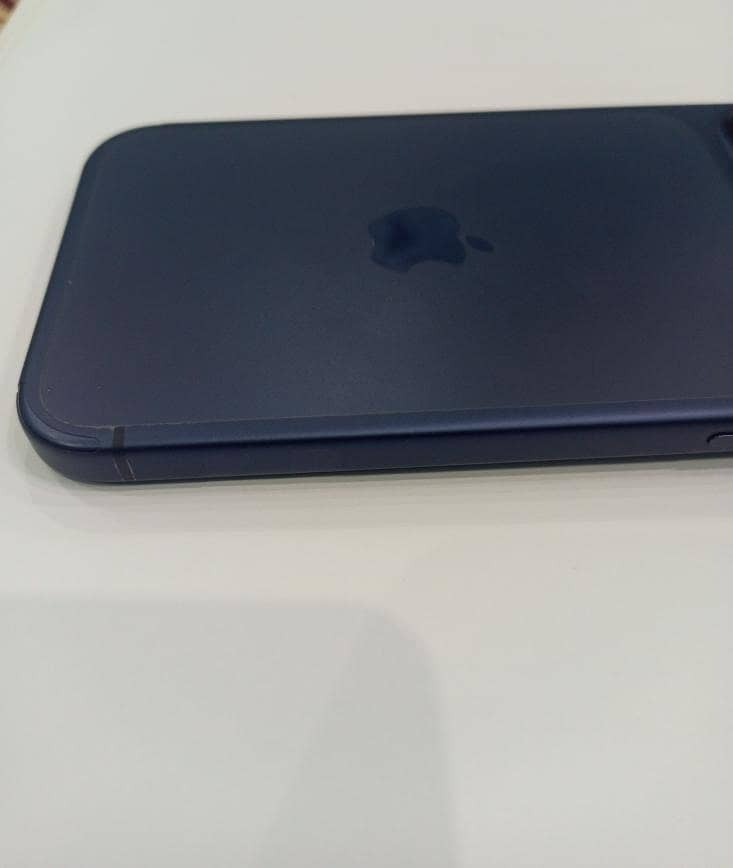iphone 17 pro max 8