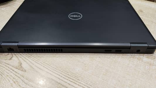 laptop touch ma hai
