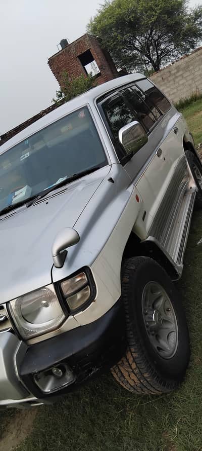 Mitsubishi Pajero 1995