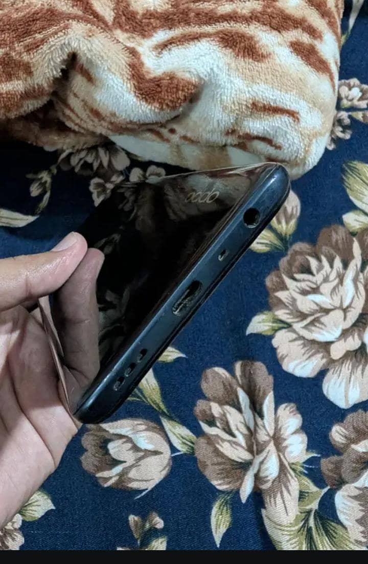 OPPO A54 1