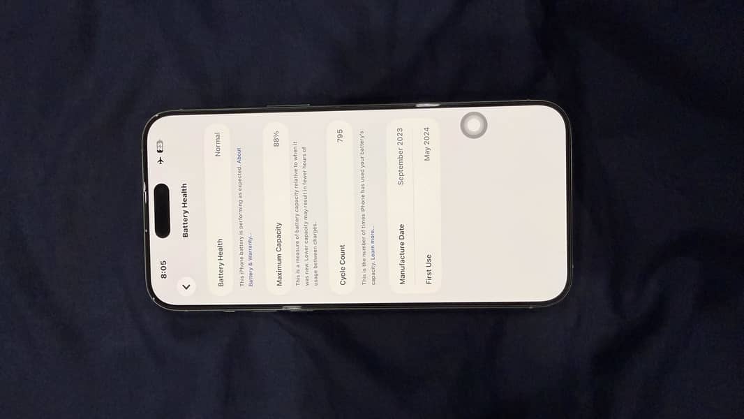 Apple iPhone 15 Pro Max 4