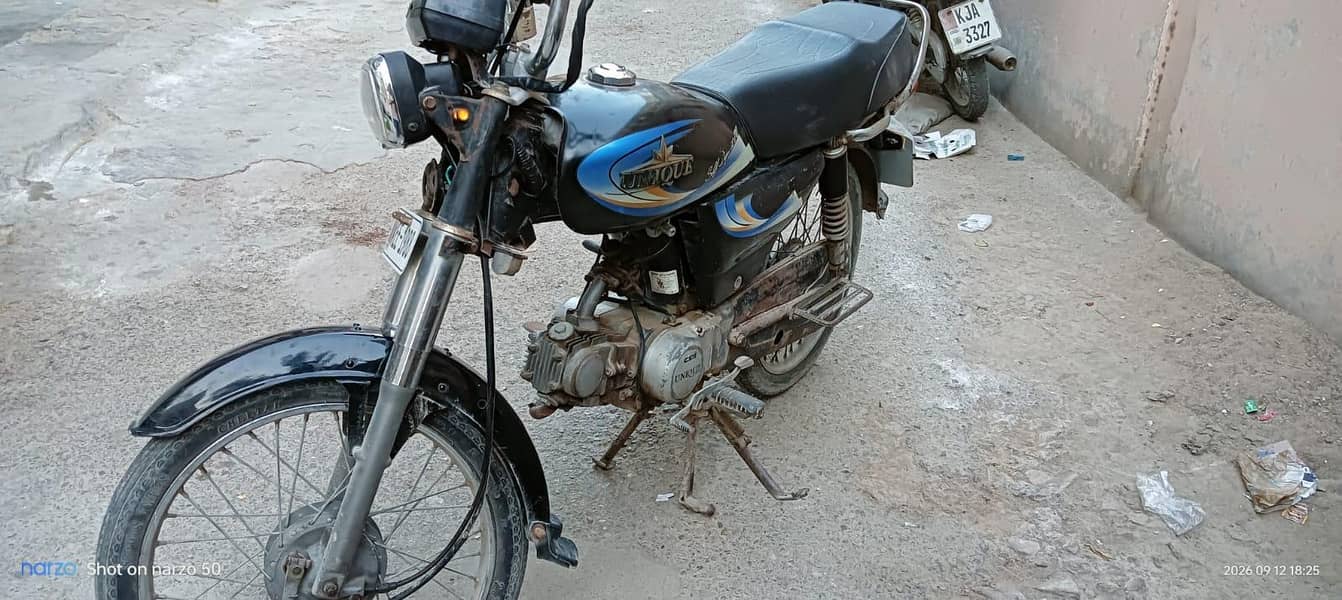 unique - 45000/- 0