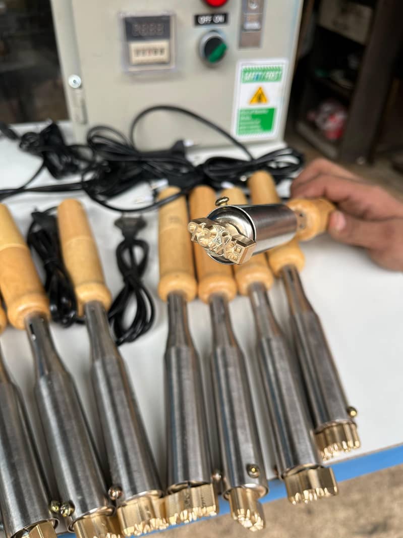 Embossing Machine 8