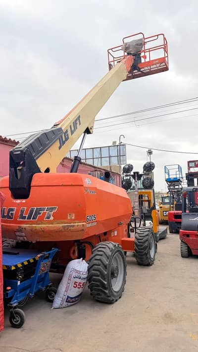 JLG 600S Boom Lift for Sale | Fresh Import | 66FT Working Height