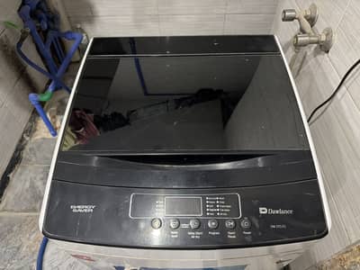 AUTOMATIC WASHING MACHINE