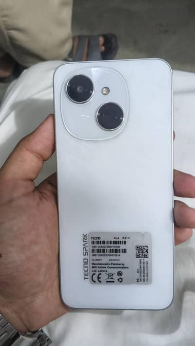 Tecno Spark Go 1