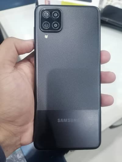 Samsung Mobile A12 4/128
