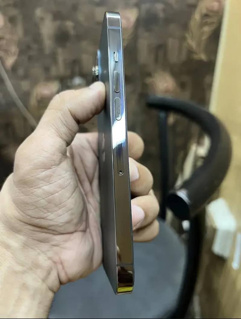 IPhone 13 Pro 2