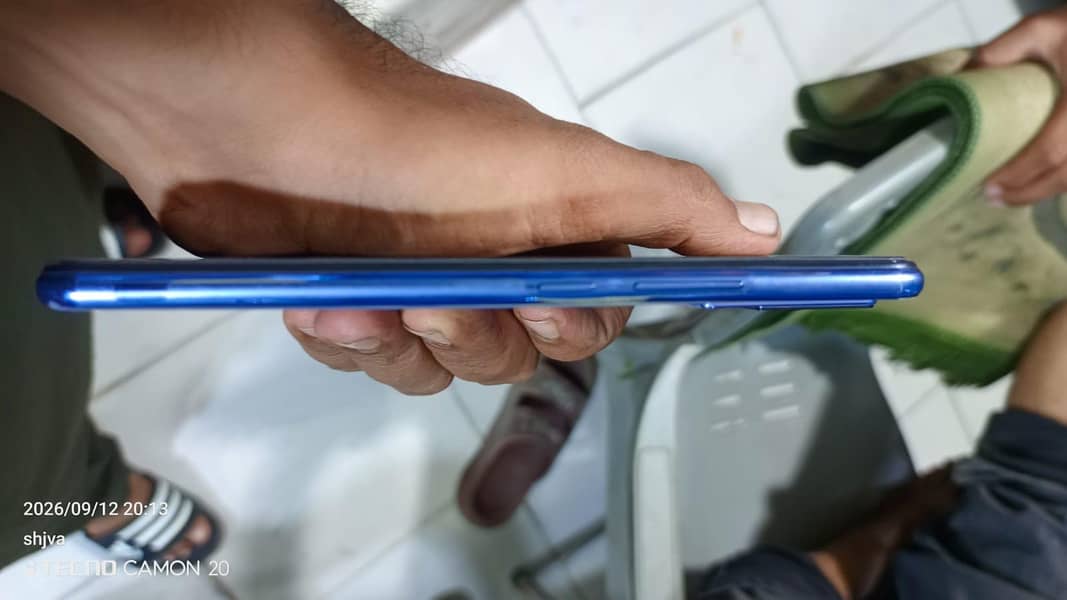Vivo V21e 1