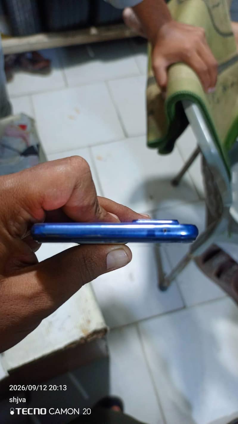 Vivo V21e 5