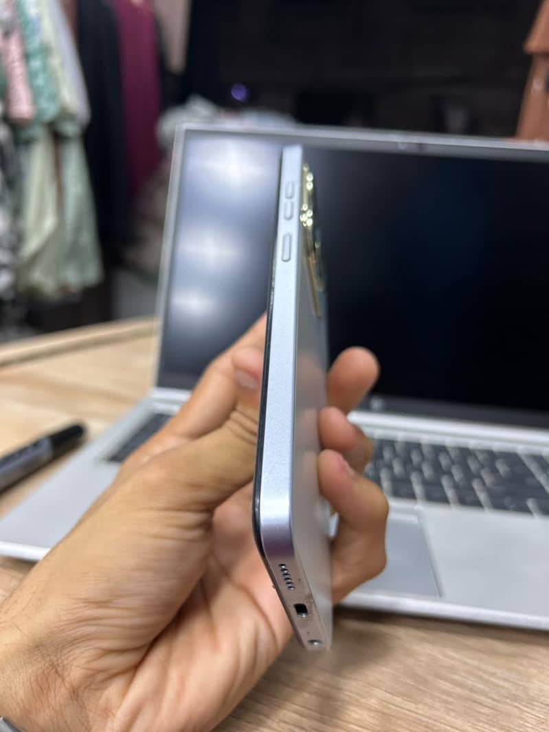 Tecno Spark 20 1