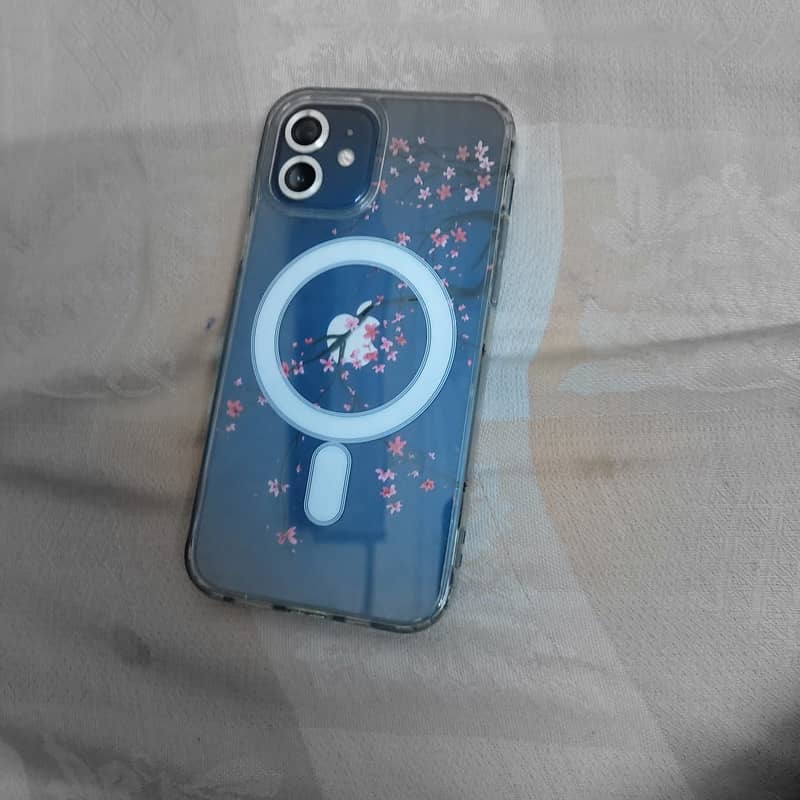 Apple iPhone 12 3