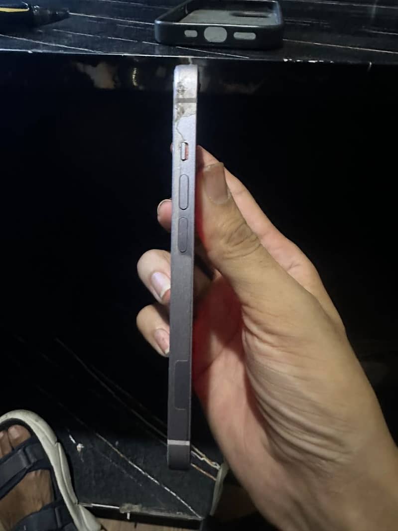 Apple iPhone 14 2