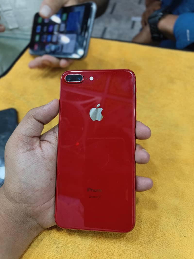 Apple iPhone 8 Plus MDM 1