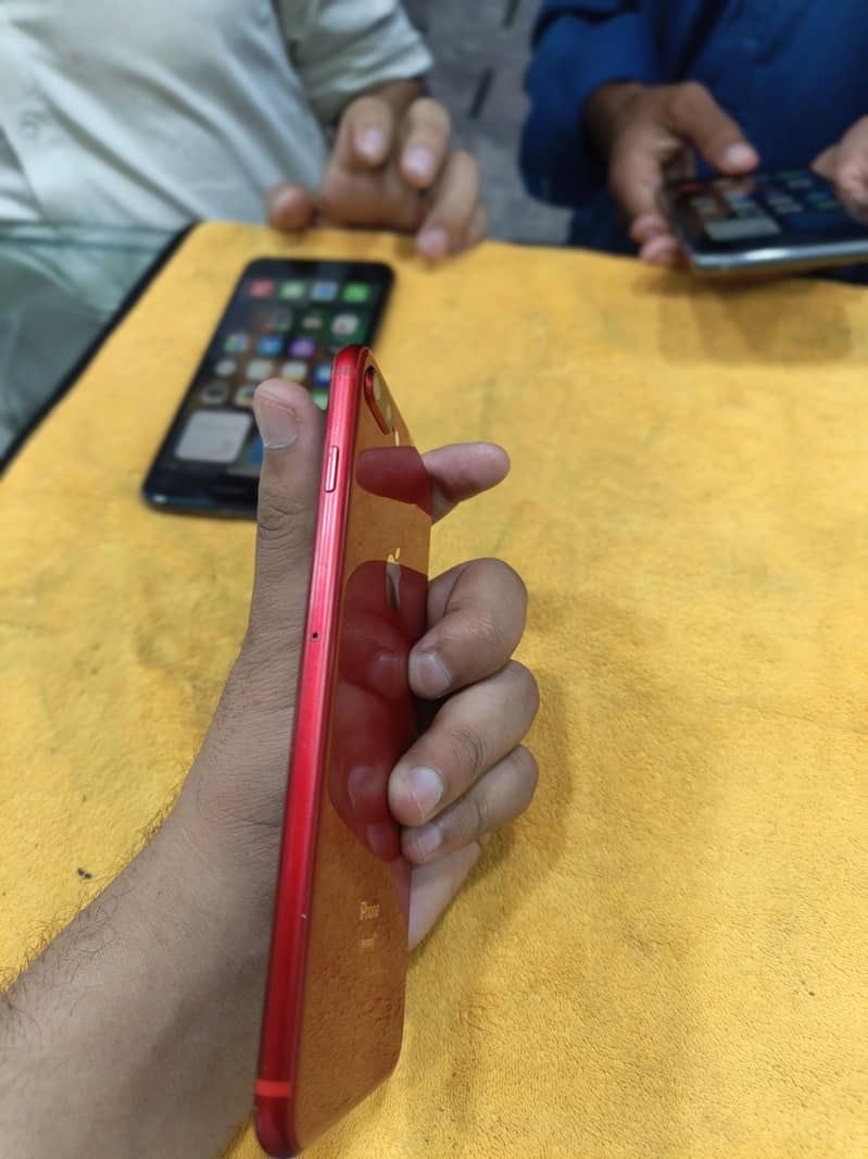 Apple iPhone 8 Plus MDM 5