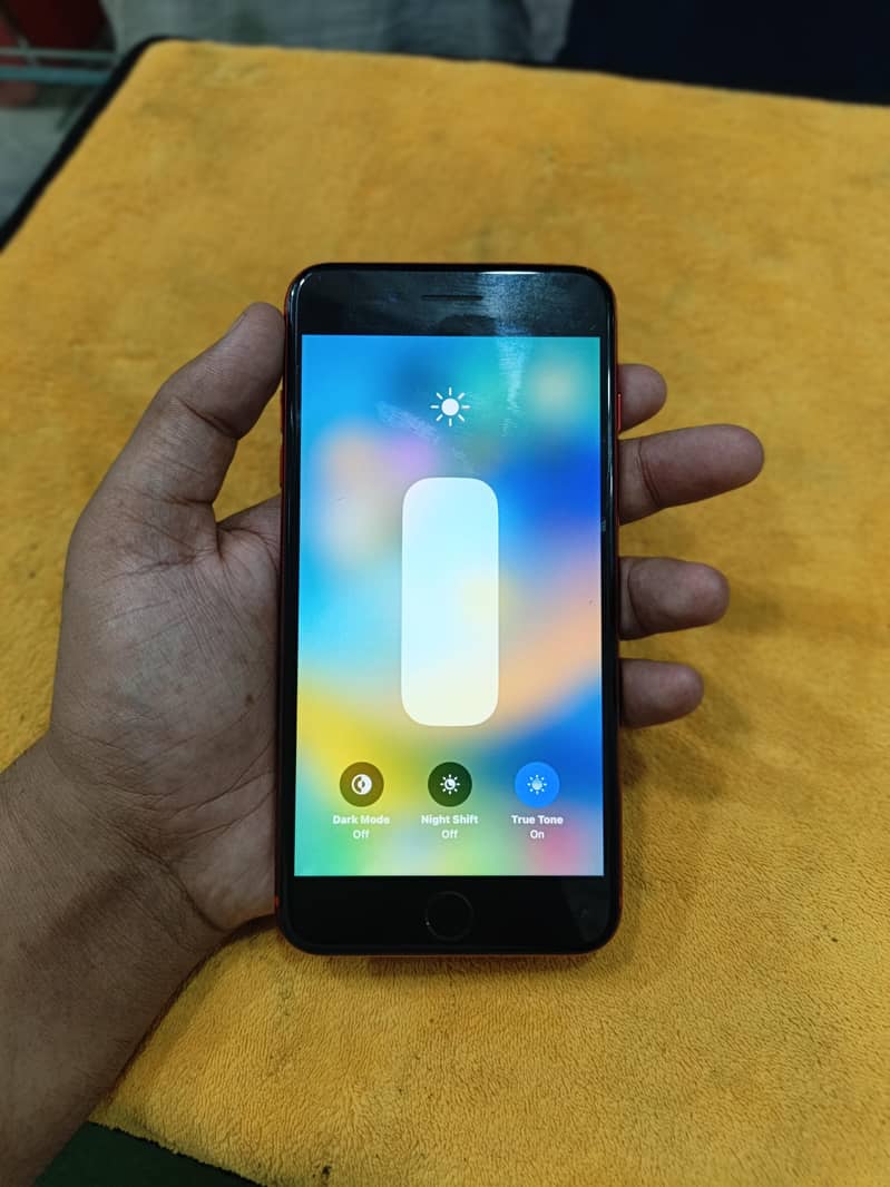 Apple iPhone 8 Plus MDM 6