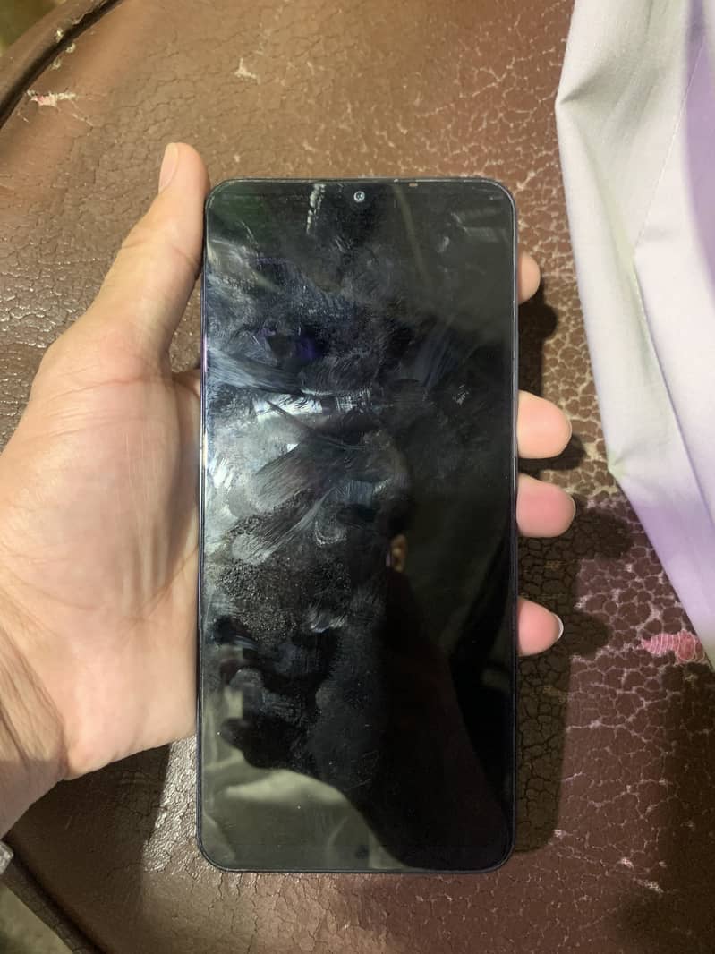 Realme C63 4