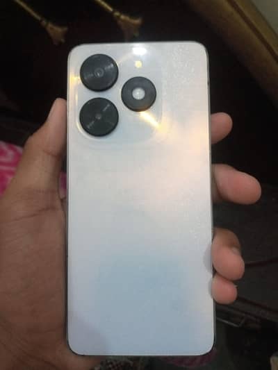 4 gb 128