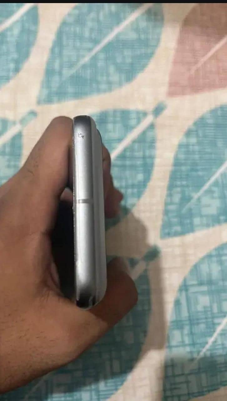 Google Pixel 8 3