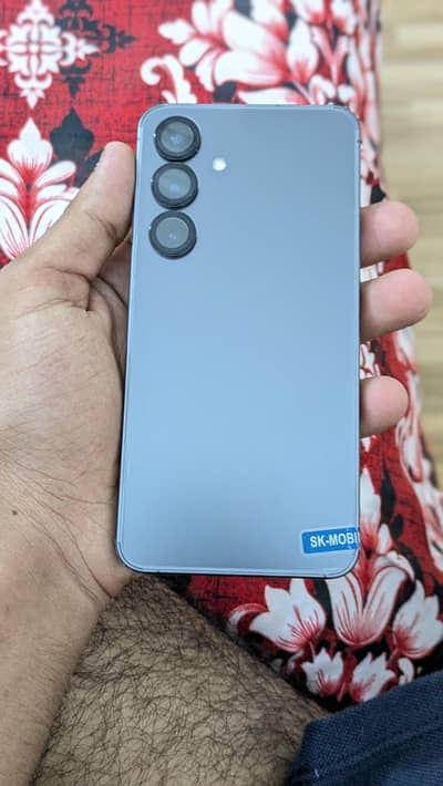Samsung Mobile S24