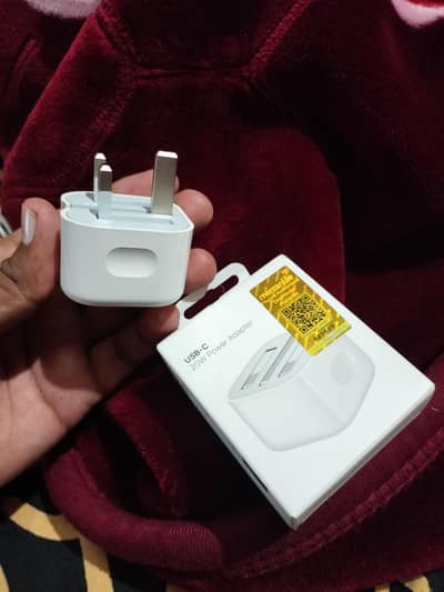Apple original adapter and original calbe
