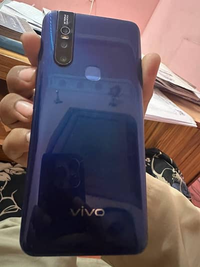 Vivo 1819