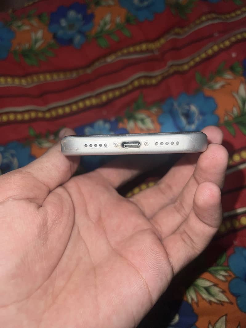 Apple iPhone 17 Pro 6