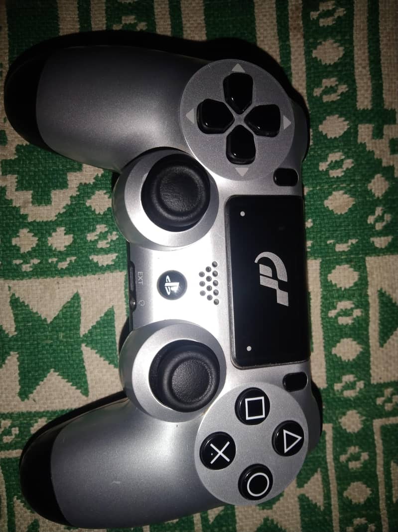 Original PS4 Wireless Controller GT Edition 1