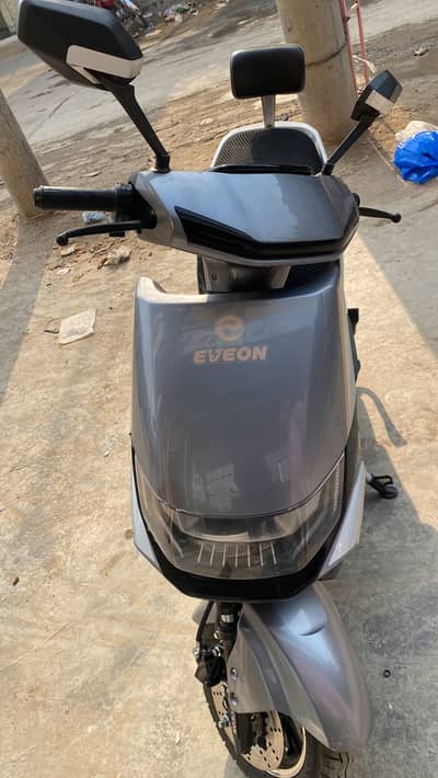 Eveon Joy Electric Scooty