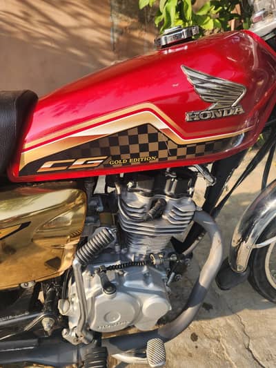 Honda CG 125 2024